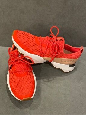 Sorel Kinetic Impact Women's 7 Orange Breathable Athletic Lace Up Running Shoes